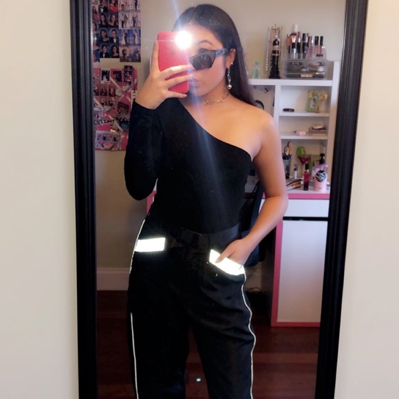 MEET THE POSHER💖 - Picture 4 of 4